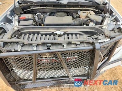 Zdjęcie 11 z 11 samochodu: 2024 GMC SIERRA K1500 VIN:1GTUUAED6RZ213650 - miniatura