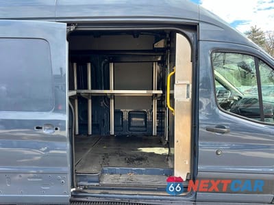 Piąte zdjęcie samochodu w środku: 2019 FORD TRANSIT T-250 VIN:1FTYR3XM7KKA97868 - miniatura