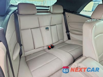 Zdjęcie 10 z 12 samochodu: 2008 BMW 135 I VIN:WBAUN93528VF56596 - miniatura