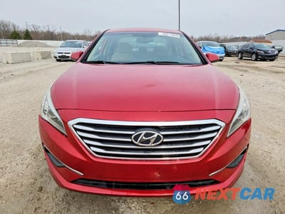 Piąte zdjęcie samochodu w środku: 2017 HYUNDAI SONATA SE VIN:5NPE24AF1HH486116 - miniatura