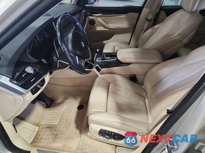 Zdjęcie 7 z 12 samochodu: 2015 BMW X5 XDRIVE35I VIN:5UXKR0C58F0K67500 - miniatura