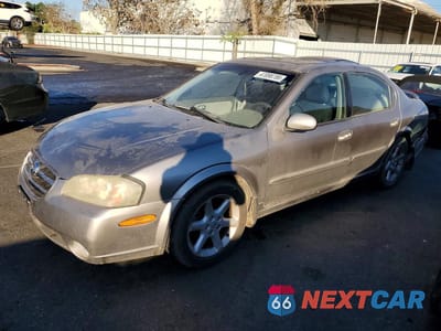 2002 NISS MAXIMA JN1DA31D82T450940 - główne zdjęcie licytacji z USA - miniatura