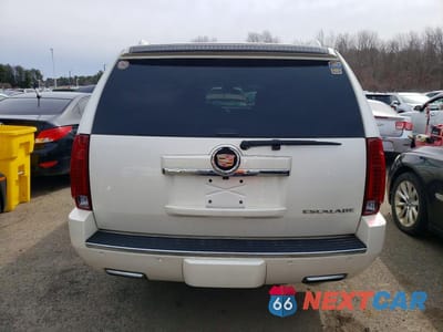 Zdjęcie 6 z 13 samochodu: 2013 CADILLAC ESCALADE VIN:1GYS4JEF7DR166589 - miniatura