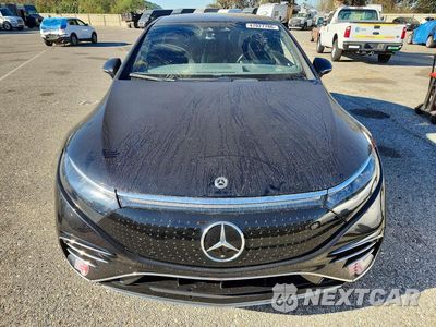 Piąte zdjęcie samochodu w środku: 2022 MERCEDES BENZ EQS SEDAN VIN:W1KCG2DB5NA018758 - miniatura