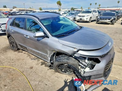 Czwarte zdjęcie samochodu z boku: 2024 KIA NIRO EV WIND VIN:KNDCR3L19R5085932 - miniatura