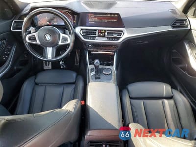 Zdjęcie 8 z 11 samochodu: 2019 BMW 330I VIN:WBA5R1C51KAK06611 - miniatura
