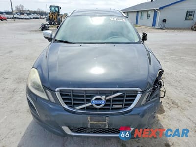 Piąte zdjęcie samochodu w środku: 2012 VOLVO XC60 T6 VIN:YV4902DZ5C2282654 - miniatura