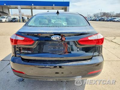 Zdjęcie 6 z 11 samochodu: 2015 KIA FORTE LX VIN:KNAFK4A62F5294556 - miniatura