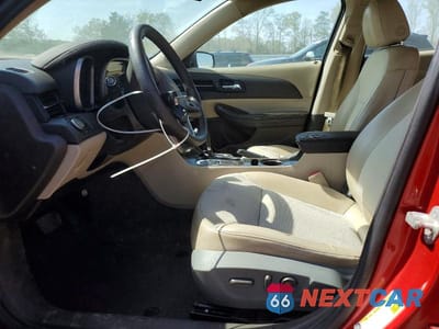 Zdjęcie 7 z 12 samochodu: 2014 CHEVROLET MALIBU 1LT VIN:1G11C5SL4EF267607 - miniatura