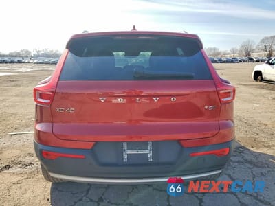 Zdjęcie 6 z 12 samochodu: 2020 VOLVO XC40 T5 MOMENTUM VIN:YV4162UK5L2254562 - miniatura