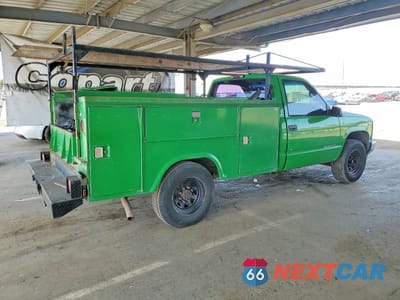 Trzecie zdjęcie samochodu z tyłu: 1997 GMC SIERRA C3500 VIN:1GDGC34R8VF043713 - miniatura