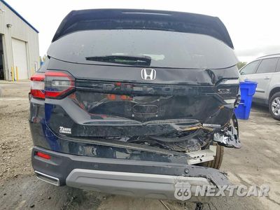 Zdjęcie 6 z 13 samochodu: 2023 HONDA PILOT TOURING VIN:5FNYG2H74PB014250 - miniatura