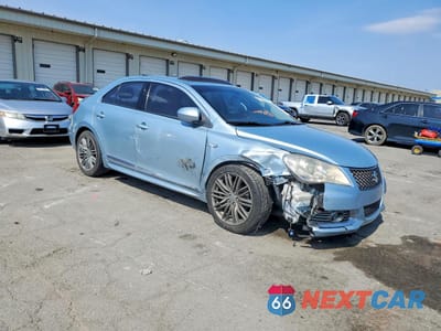 Czwarte zdjęcie samochodu z boku: 2012 SUZUKI KIZASHI SPORT SLS VIN:JS2RF9A89C6100975 - miniatura