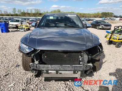 Piąte zdjęcie samochodu w środku: 2022 AUDI SQ5 SPORTBACK PREMIUM VIN:WA114AFY1N2047071 - miniatura