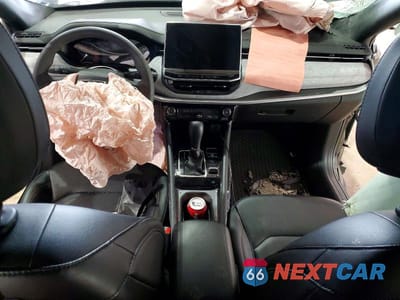 Zdjęcie 8 z 13 samochodu: 2024 JEEP COMPASS LATITUDE LUX VIN:3C4NJDFN5RT104934 - miniatura