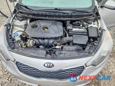 Zdjęcie 11 z 12 samochodu: 2016 KIA FORTE5 LX VIN:KNAFK5A86G5621579 - miniatura