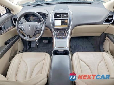 Zdjęcie 8 z 14 samochodu: 2016 LINCOLN MKX RESERVE VIN:2LMTJ6LR7GBL80177 - miniatura