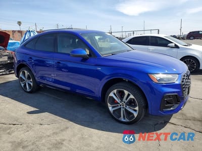 Czwarte zdjęcie samochodu z boku: 2024 AUDI Q5 SPORTBACK PRM PLS 45 VIN:WA15AAFYXR2138436 - miniatura