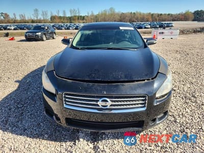 Piąte zdjęcie samochodu w środku: 2009 NISSAN MAXIMA 3.5 S VIN:1N4AA51E59C844724 - miniatura