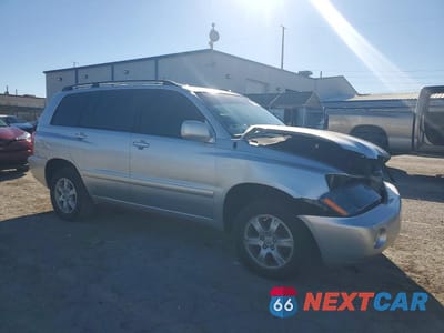 Czwarte zdjęcie samochodu z boku: 2001 TOYOTA HIGHLANDER BASE VIN:JTEHF21A210028898 - miniatura