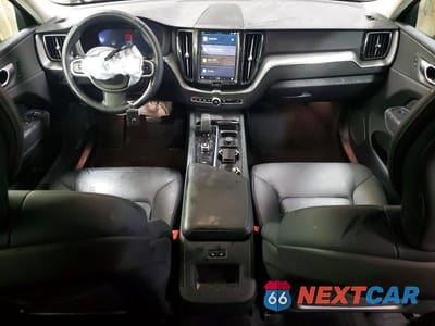 Zdjęcie 8 z 12 samochodu: 2025 VOLVO XC60 CORE VIN:YV4M12RJ9S1149751 - miniatura