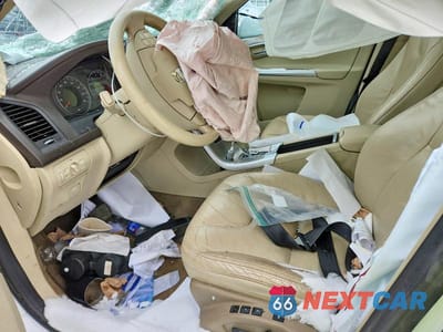 Zdjęcie 7 z 11 samochodu: 2010 VOLVO XC60 3.2 VIN:YV4960DZ8A2122039 - miniatura