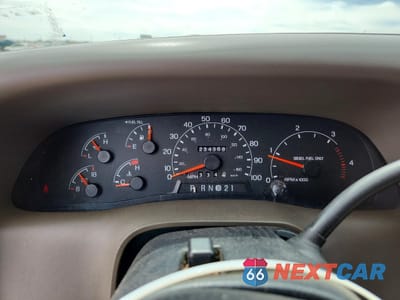 Zdjęcie 9 z 13 samochodu: 2000 FORD F250 SUPER DUTY VIN:1FTNW20F1YEE12978 - miniatura