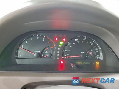 Zdjęcie 9 z 11 samochodu: 2002 TOYOTA CAMRY XLE V6 VIN:4T1BF30K42U505671 - miniatura