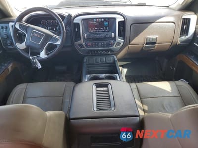 Zdjęcie 8 z 12 samochodu: 2018 GMC SIERRA K1500 SLT VIN:3GTU2NEC2JG180929 - miniatura