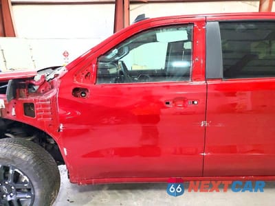 Zdjęcie 7 z 14 samochodu: 2025 CHEVROLET SILVERADO K1500 RST VIN:1GCUKEED3SZ249766 - miniatura