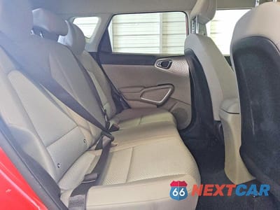 Zdjęcie 10 z 12 samochodu: 2025 KIA SOUL LX VIN:KNDJ23AUXS7268162 - miniatura