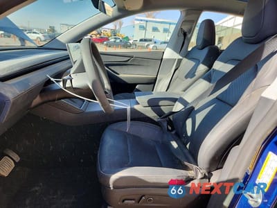 Zdjęcie 7 z 11 samochodu: 2026 TESLA MODEL Y VIN:7SAYGDED9TF384189 - miniatura