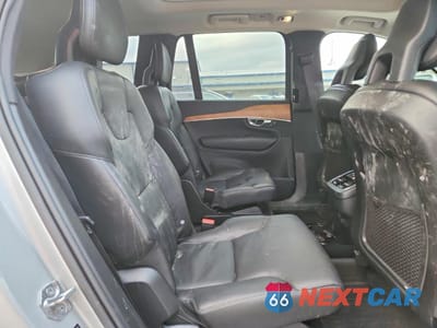Zdjęcie 11 z 13 samochodu: 2021 VOLVO XC90 T6 MOMENTUM VIN:YV4A221K8M1683847 - miniatura