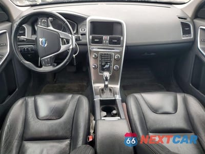 Zdjęcie 8 z 13 samochodu: 2014 VOLVO XC60 T6 VIN:YV4902DZ4E2533019 - miniatura