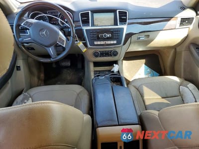 Zdjęcie 8 z 13 samochodu: 2013 MERCEDES-BENZ ML 350 4MATIC VIN:4JGDA5HB9DA196114 - miniatura
