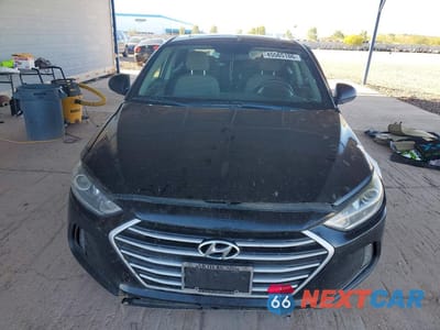 Piąte zdjęcie samochodu w środku: 2018 HYUNDAI ELANTRA VALUE EDITION VIN:5NPD84LF3JH350454 - miniatura