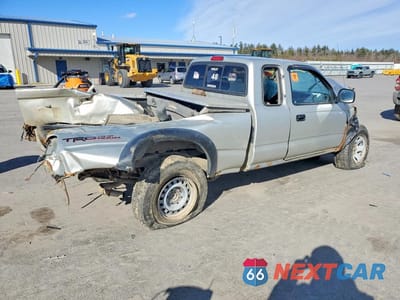 Trzecie zdjęcie samochodu z tyłu: 2002 TOYOTA TACOMA VIN:5TEWN72N62Z015022 - miniatura