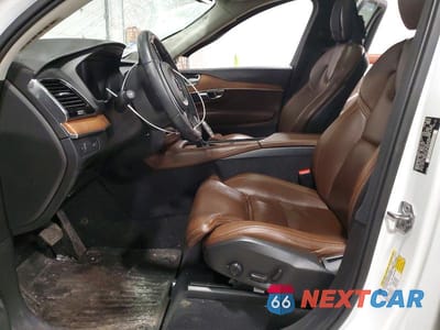 Zdjęcie 7 z 12 samochodu: 2019 VOLV XC90 VIN:YV4A22PL4K1498496 - miniatura
