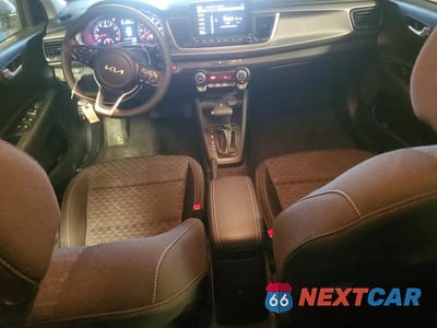 Zdjęcie 8 z 12 samochodu: 2023 KIA RIO S VIN:3KPA24AD7PE574829 - miniatura