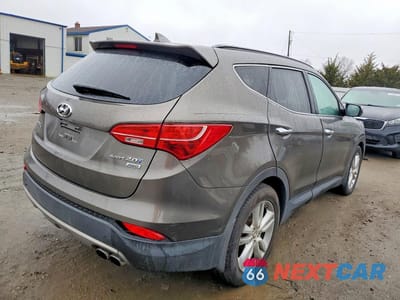 Trzecie zdjęcie samochodu z tyłu: 2013 HYUNDAI SANTA FE SPORT 2.0T VIN:5XYZUDLA6DG092478 - miniatura