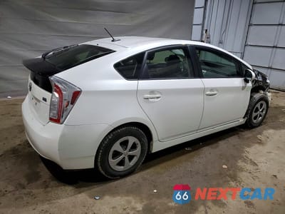 Trzecie zdjęcie samochodu z tyłu: 2014 TOYOTA PRIUS FOUR VIN:JTDKN3DU0E0389755 - miniatura