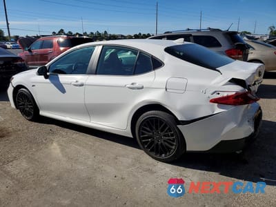 Drugie zdjęcie samochodu z przodu: 2026 TOYOTA CAMRY LE VIN:4T1DAACK4TU686425 - miniatura