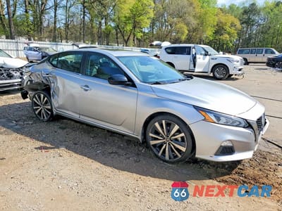 Czwarte zdjęcie samochodu z boku: 2021 NISSAN ALTIMA 2.5 SR VIN:1N4BL4CV0MN415428 - miniatura