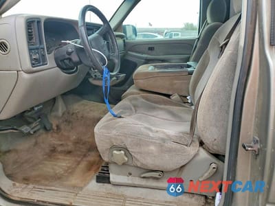 Zdjęcie 7 z 12 samochodu: 1999 GMC NEW SIERRA C1500 VIN:1GTEC14V2XZ512471 - miniatura