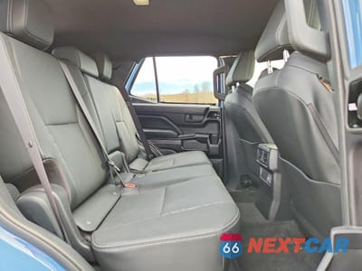 Zdjęcie 11 z 13 samochodu: 2025 TOYOTA 4RUNNER TRD SPORT PREMIUM VIN:JTEVA5BR0S5002926 - miniatura