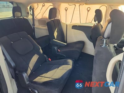 Zdjęcie 10 z 12 samochodu: 2013 DODGE GRAND CARAVAN SE VIN:2C4RDGBG2DR554263 - miniatura