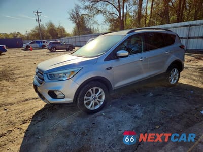 2017 FORD ESCAPE SE 1FMCU0GD5HUB43343 - główne zdjęcie licytacji z USA - miniatura