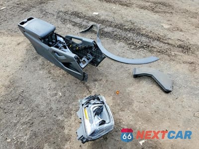 Zdjęcie 13 z 13 samochodu: 2020 KIA TELLURIDE LX VIN:5XYP2DHC3LG030218 - miniatura