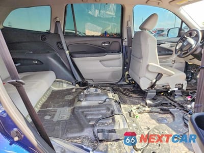 Zdjęcie 11 z 14 samochodu: 2022 HONDA PILOT TOURING VIN:5FNYF5H65NB002911 - miniatura