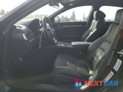 Zdjęcie 7 z 12 samochodu: 2019 HONDA ACCORD SPORT VIN:1HGCV1F38KA136848 - miniatura